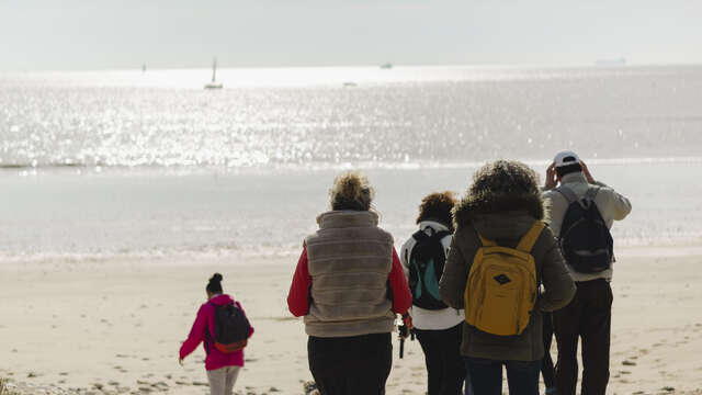 A positive walk in Le Bois-Plage