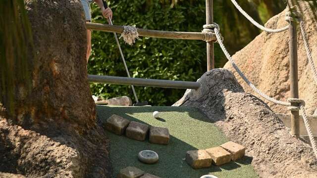 Mini Golf Exotique