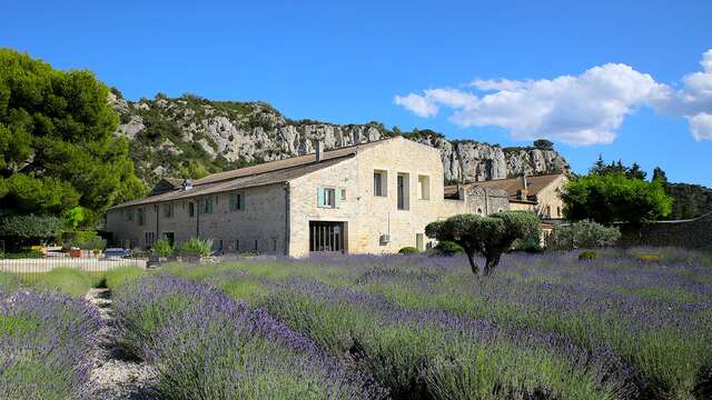 Entre Vigne et Garrigue