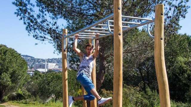 Aire de la Croix des Gardes