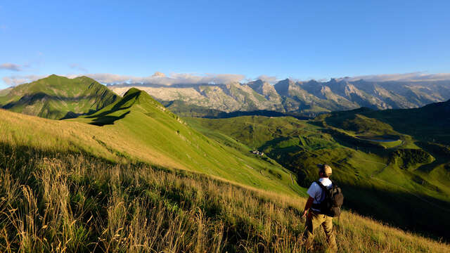 The Col des Annes and its alpine meadow