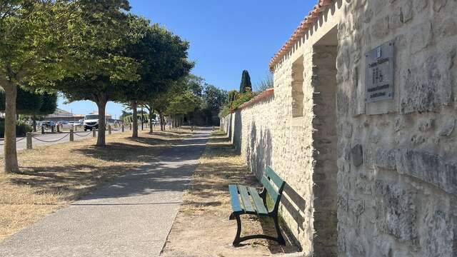 Toilettes publiques - Cours Vauban