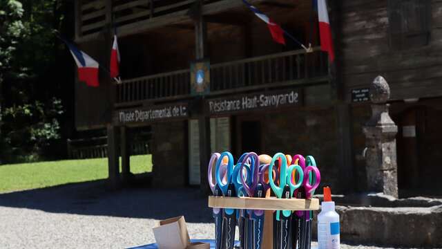 Atelier La Résistance en symboles Printemps des cimetières