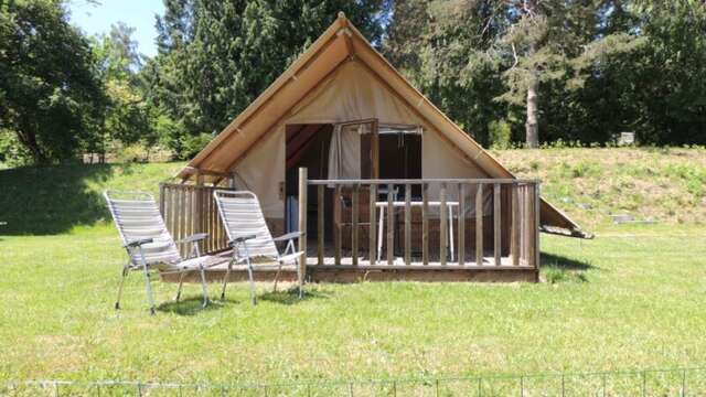 Les Chelles campsite : Robinson tents 2 rooms (without sanitary)