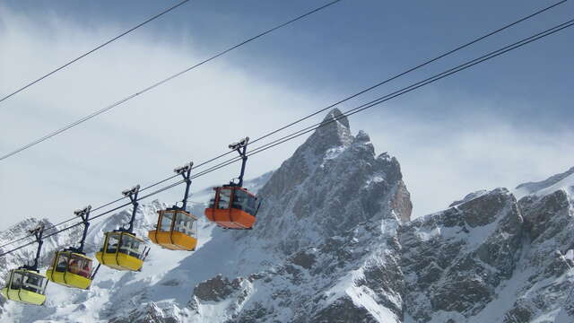 Découverte des Vallons de la Meije en ski hors piste avec l'Hôtel Le Faranchin