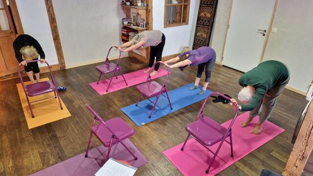Yoga sur chaise