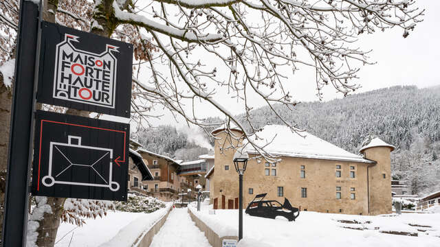 Maison Forte de Hautetour