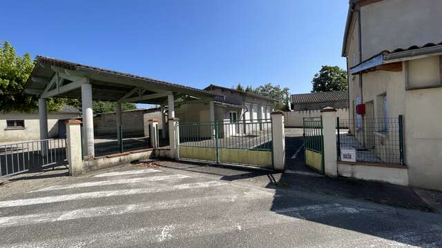 École primaire de Barry d'Islemade