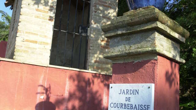 Bois de Courbebaisse et jardin de Courbebaisse