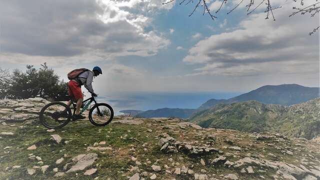 free ride and enduro mountain bike in the Roya and Sospel Valley - François FALOCI