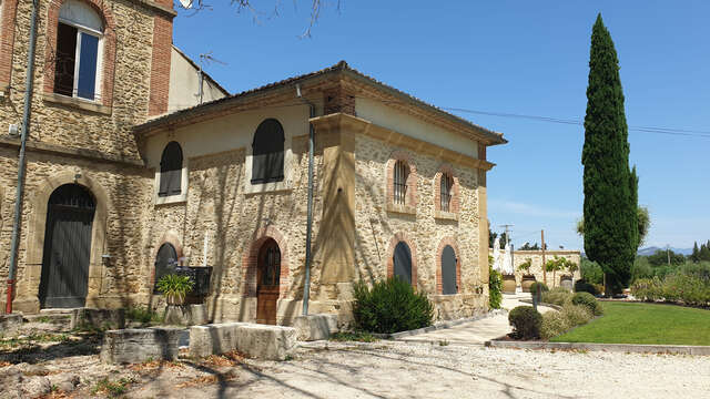 Gîte Caveau au Cœur du Domaine Chantegut