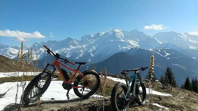 Randonnée accompagnée en en VTT, VTT AE ou Fatbike électrique