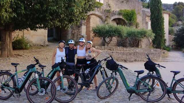 Balades à vélo électrique avec Vélo-en-provence