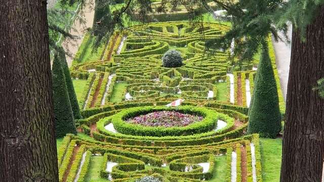 Ouverture inédite des jardins des fossés