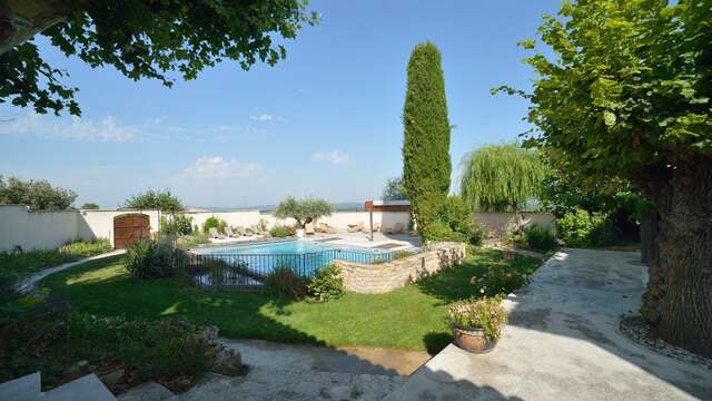 Le Mas des Sorcières