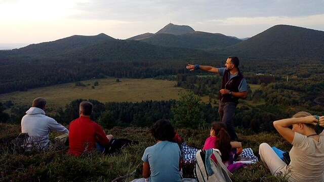 Les Randonnées coucher de soleil - Puy des Gouttes