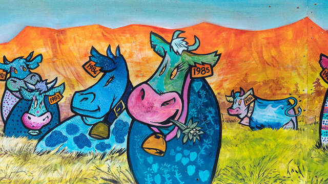 Art Vache : Fresque "Vache en alpage"