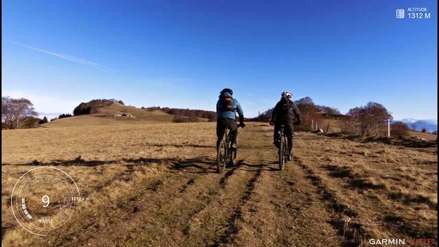 Iniciación a la bicicleta de montaña eléctrica en las crestas de la Salève