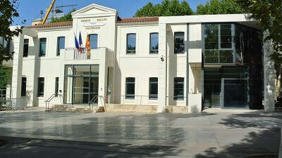 Mairie de Rousset