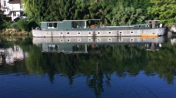 Péniche à Louveciennes