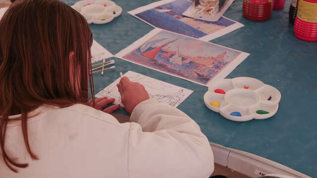 Atelier intergénérationnel au Musée de l’Annonciade : création d’une carte de vœux à l’aquarelle