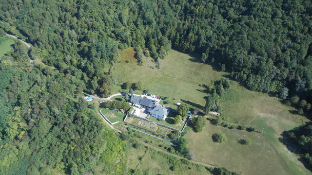 Cottage "Domaine de La Lavanche - Le Jura"