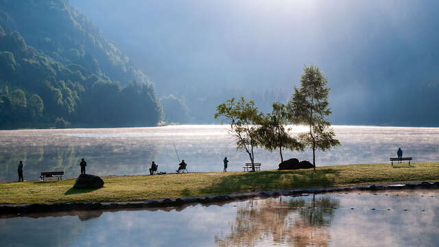 Pêche au lac de Montriond