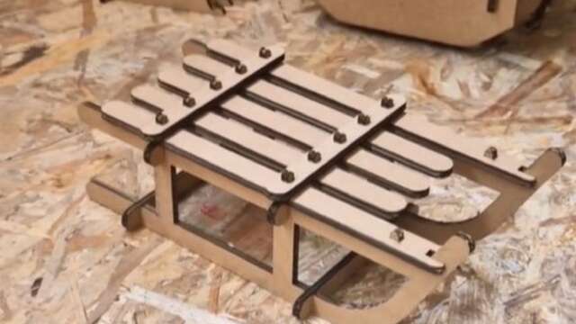 Atelier créatif : " Sapin, luge ou montagnes en carton"