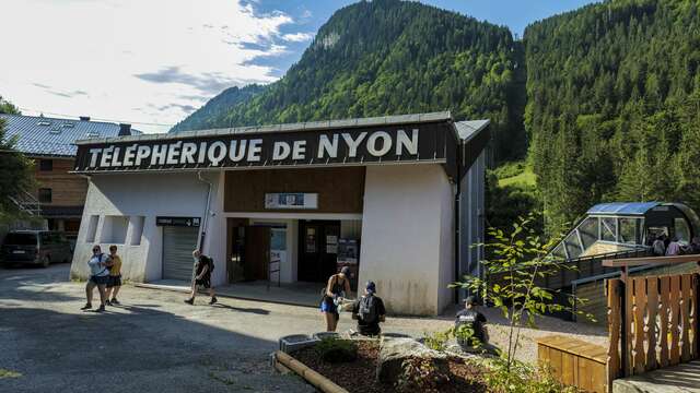 Accès au Pas de l'Aigle via TPH Nyon