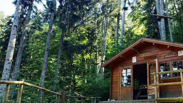 Cimes Aventure - Aux Cimes de Bécajat