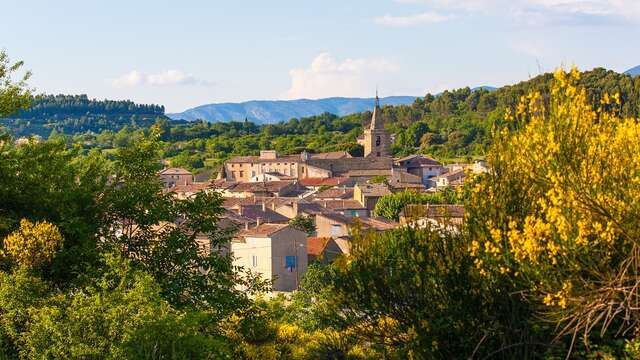 The village of Malemort-du-Comtat