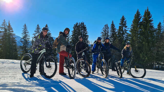 Famil'e-Bike : Découverte Relax du VTTAE sur neige