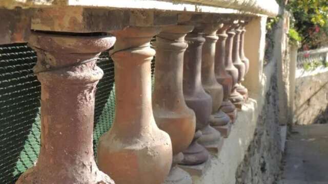 Guided tour: Les Rigaudis or Terres Chaudes district