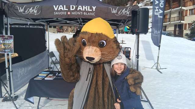 Déambulation de "Bouillotte" la Marmotte et chocolat chaud