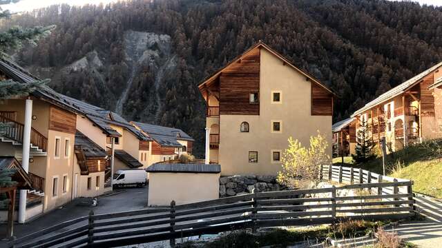 Appartement 6 personnes - Les Granges d'Arvieux n°605