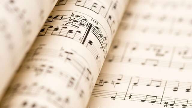 Village Charlot: Musikwissenschaft