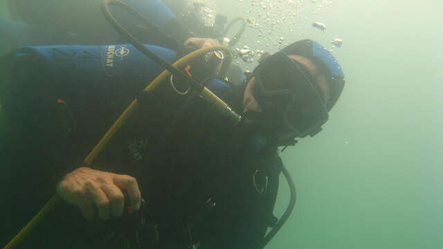 Ausbildung: Taucheranzug