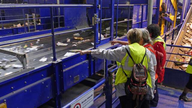 Visite gratuite du Centre de tri des déchets de Cannes La Bocca