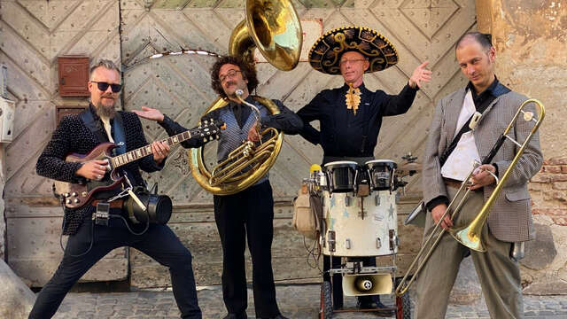 Fanfare "Fissa Papa" x Gipsy Pigs - Bonjour l'Hiver