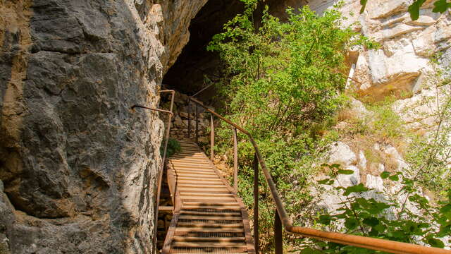 The Orjobet cave