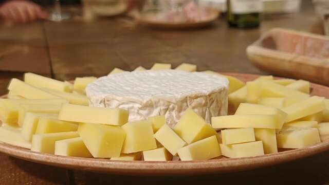 Tour of provencal tastings, cheeses and wines