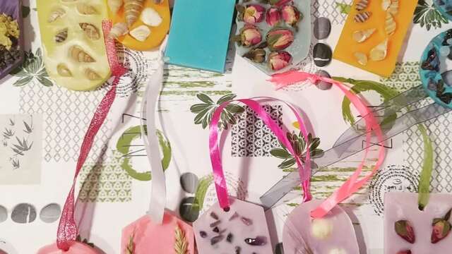 Atelier "Décore ta suspension parfumée" avec Cécinat #13 - Journées Européennes des Métiers d'Art