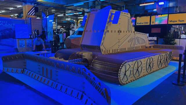 Mini cardboard camel workshop