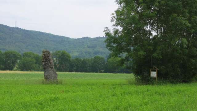 Menhir de pierre
