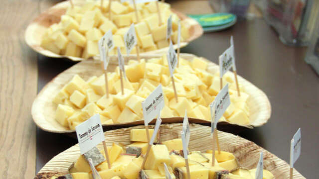 Cheese and Wine Tasting: Savoie AOP/IGP - Métal & Bois