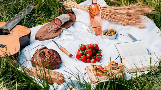 Aire de pique-nique du Domaine Chantegut