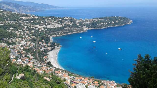 Der Strand des Blauen Golfs