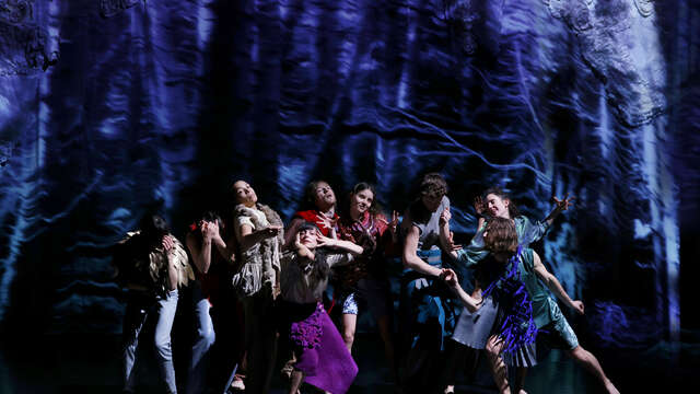 Danse - Joanne Leighton "The Gathering"