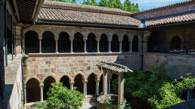 Le Cloître de la Cathédrale de Fréjus