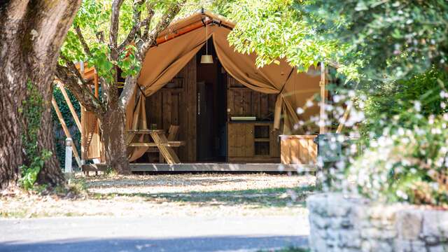 Lodges/Trappeurs/Roulottes/Cabanes Gervanne Camping